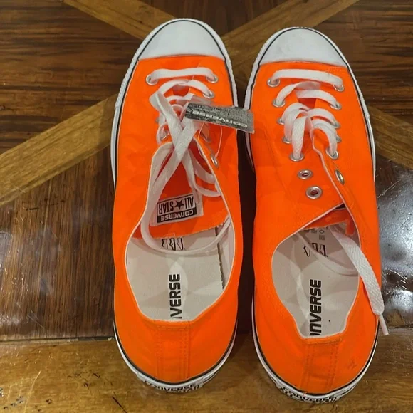 Converse All Stars Low Top Sneakers - Orange with White (New) - Picture 2 of 3